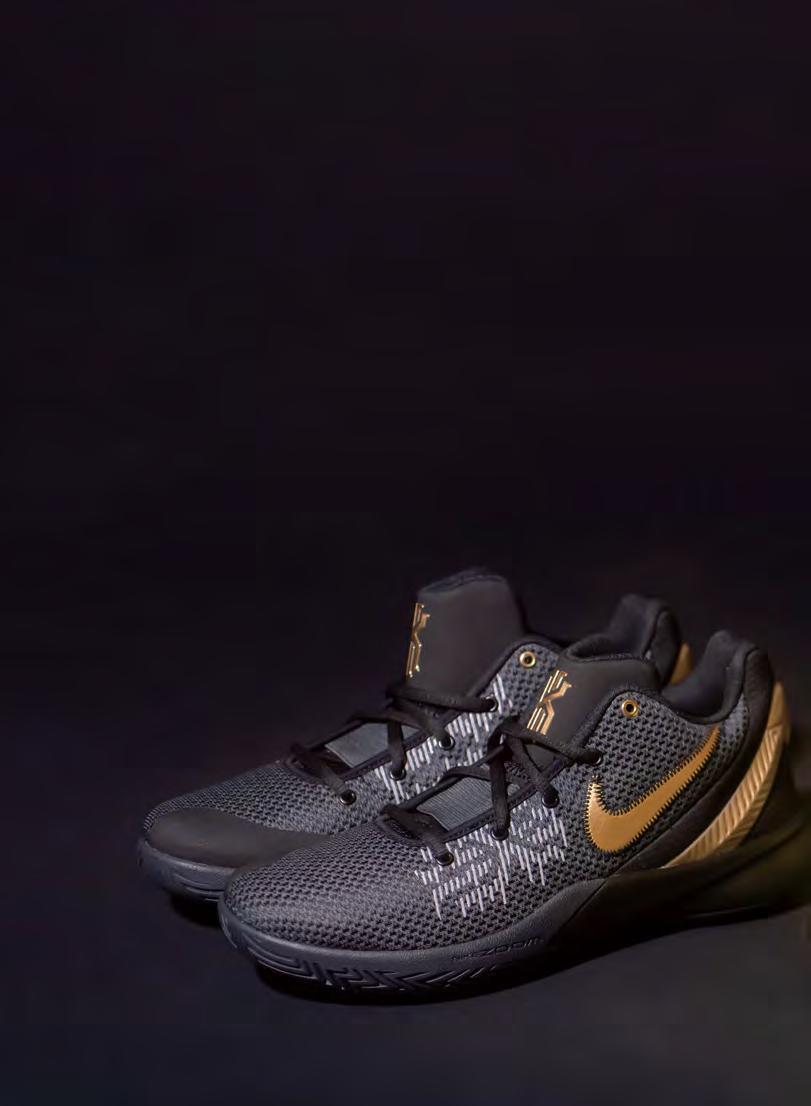 nike a04436 kyrie flytrap ii